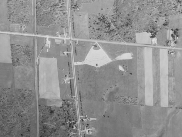 Sky-Hi Drive-In Theatre - Skihi 1955 Crop